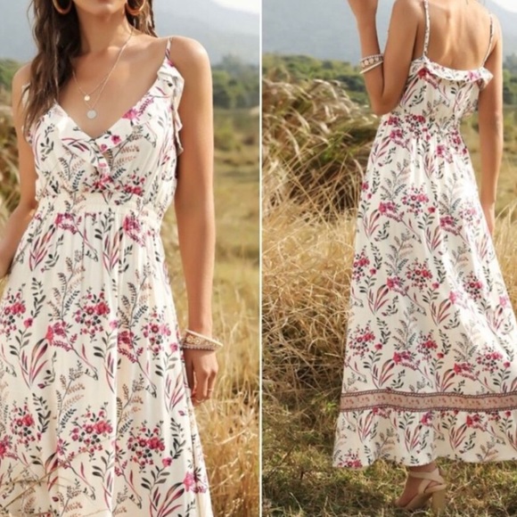 Private Label Dresses & Skirts - Floral Print Bohemian Maxi Dress